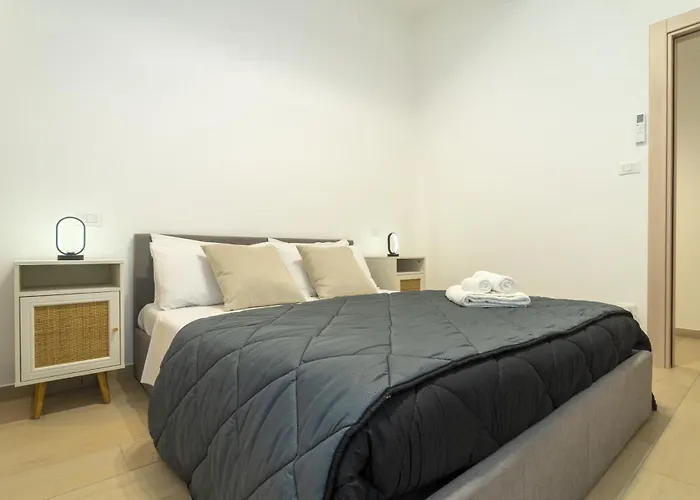 Apartmán Da Mimmo Vacanze - Dimora Spaziosa In Centro & Free Parking Barcellona-Pozzo di Gotto